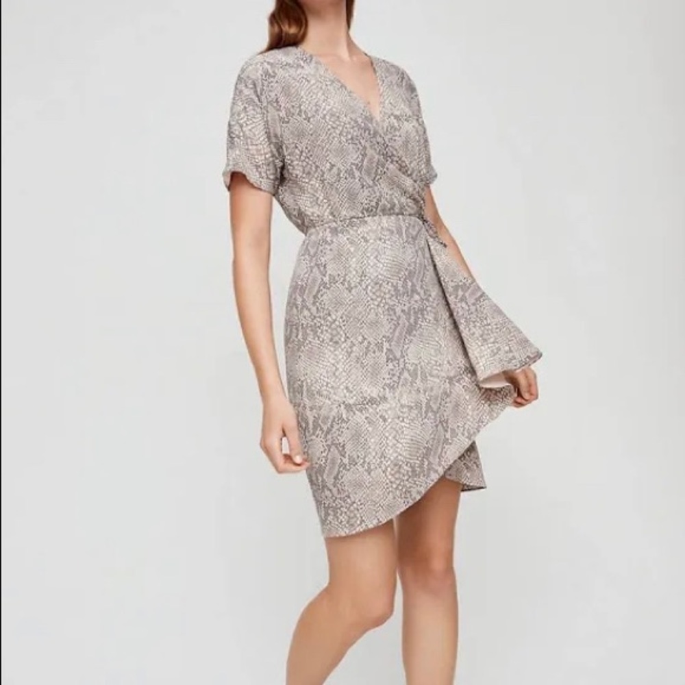 NWOT Babaton Wallace Wrap dress